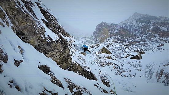 Спорт, алпинизъм, планина, планинско катерене, скала, сняг, спорт, зима, HD тапет HD wallpaper