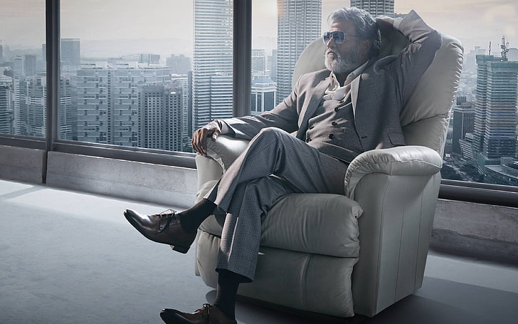 Rajinikanth Kabali Movie First Look, graue Reversanzugjacke und Anzughose für Herren, Filme, Bollywood-Filme, Bollywood, Rajinikanth, 2016, HD-Hintergrundbild