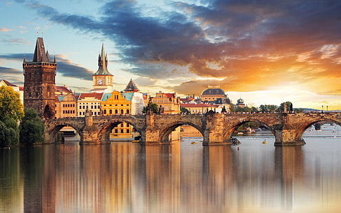 République tchèque La ville de Prague, pont suspendu marron, paysages urbains, Prague, paysage urbain, République tchèque, Fond d'écran HD HD wallpaper
