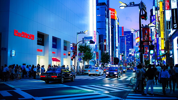 مبنى خرساني أبيض ، شارع ، أضواء ، اليابان ، طوكيو، خلفية HD