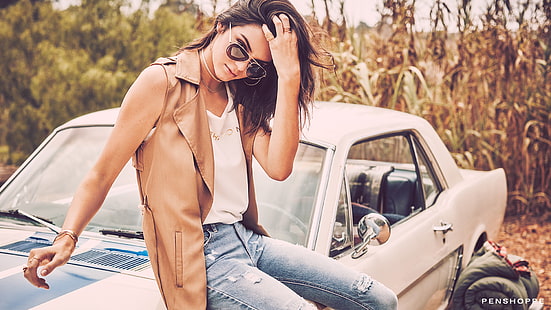 Kendall Jenner, modelo, mulheres, mulheres com carros, óculos, puxar o cabelo, mulheres com óculos, Penshoppe, morena, HD papel de parede HD wallpaper
