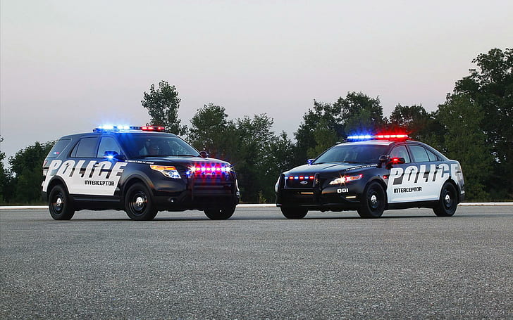 Ford Police Interceptor 2011, 2 téléphones mobiles, 2011, police, gué, intercepteur, voitures, Fond d'écran HD