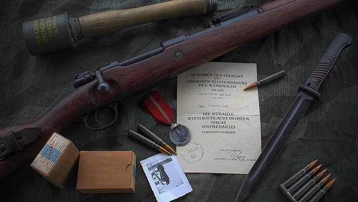 cuchillo de mango negro, pistola, rifle de cerrojo, mauser, Mauser Kar98k, Segunda Guerra Mundial, cuchillo, granadas, 98k, Fondo de pantalla HD