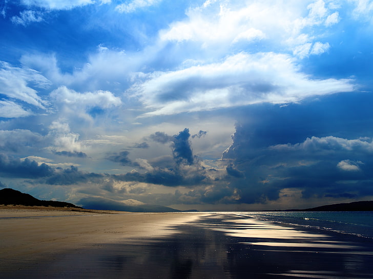 голубое небо, море, океан, вечер, пляж, песок, небо, облака, HD обои