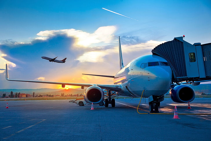 Man Made, Airport, Aircraft, Passenger Plane, Sunset, HD wallpaper