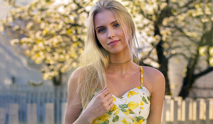 women's white, green, and yellow floral spaghetti strap top, portrait, women outdoors, blonde, women, HD wallpaper