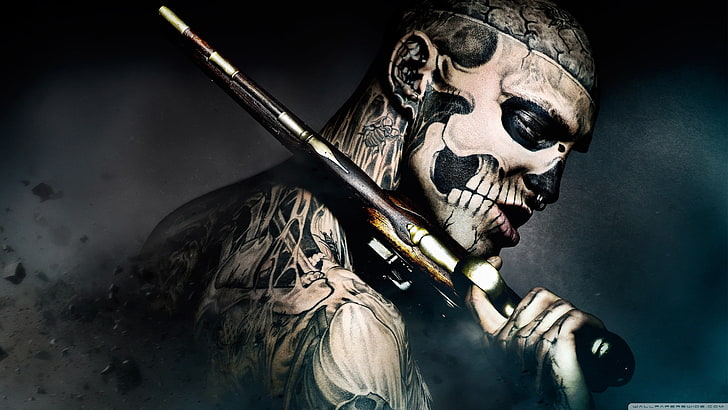 manlig karaktär som håller revolver tapeter, Rick Genest, 47 Ronin, män, pistol, Rico the Zombie, tatuering, näsringar, filmer, HD tapet