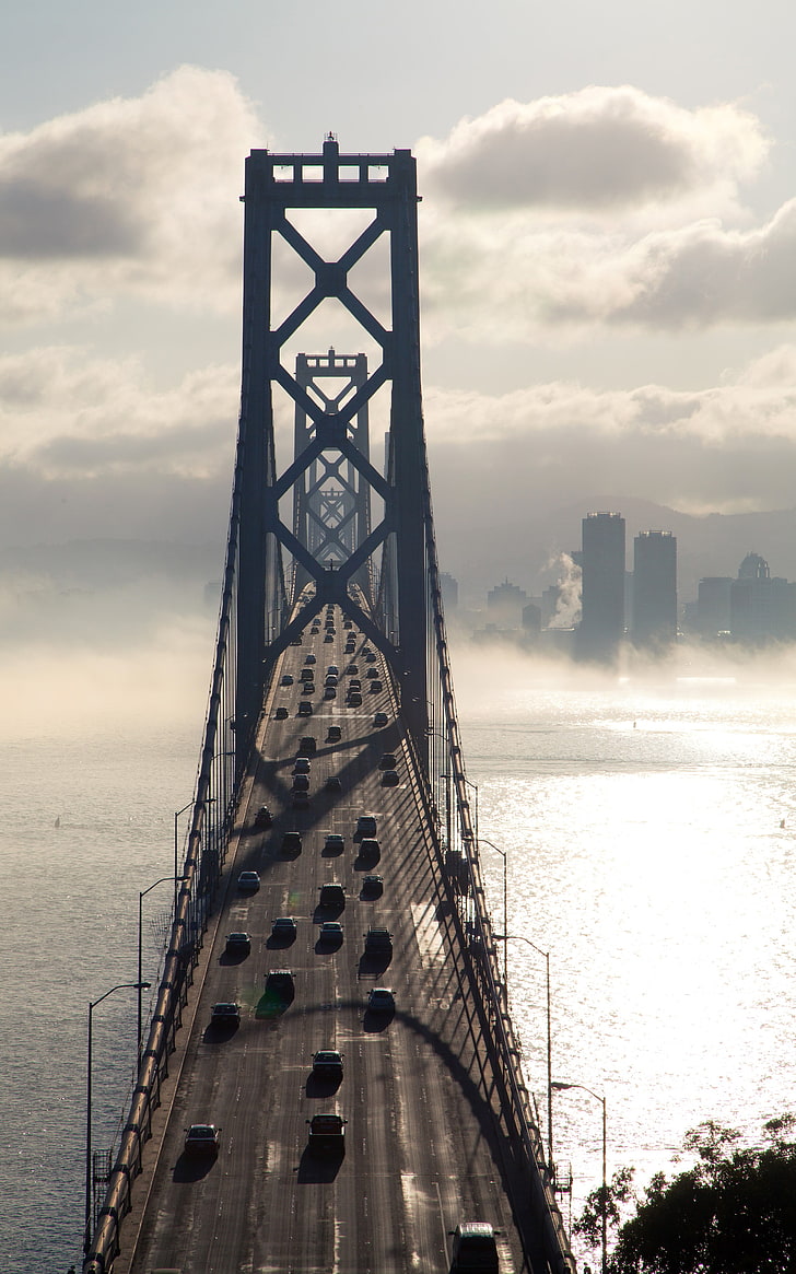ponte grigio, ponte, traffico, nuvole, baia, San Francisco, USA, visualizzazione verticale, Bay Bridge, Sfondo HD, sfondo telefono