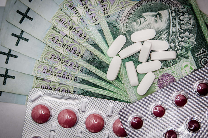 100 ziotych, addiction, bills, capsules, currency, healthcare, insurance, medical cost, medications, medicine, money, narcotic, notes, pharmacy, pills, poland, supplements, tablets, treatment, HD wallpaper