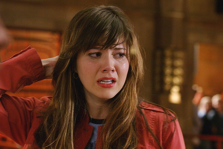 Mary Elizabeth Winstead, actress, brunette, brown eyes, red lipstick, crying, HD wallpaper