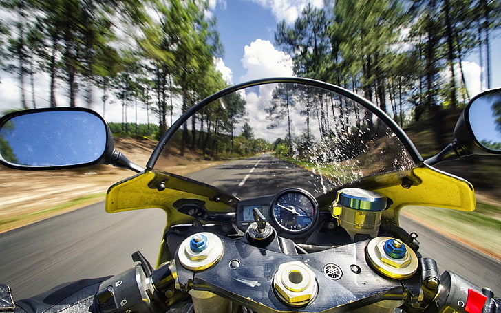 black and yellow motorcycle, motorcycle, vehicle, road, blurred, Yamaha, motion blur, OneSpace, HD wallpaper