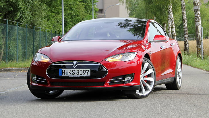 Tesla Motors, Tesla Model S P85 +, Автомобиль, Электромобиль, Полноразмерный Автомобиль, Grand Tourer, Автомобиль повышенной комфортности, Красный Автомобиль, HD обои