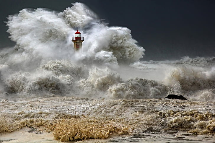 災害、灯台、自然、海、海、嵐、波、 HDデスクトップの壁紙