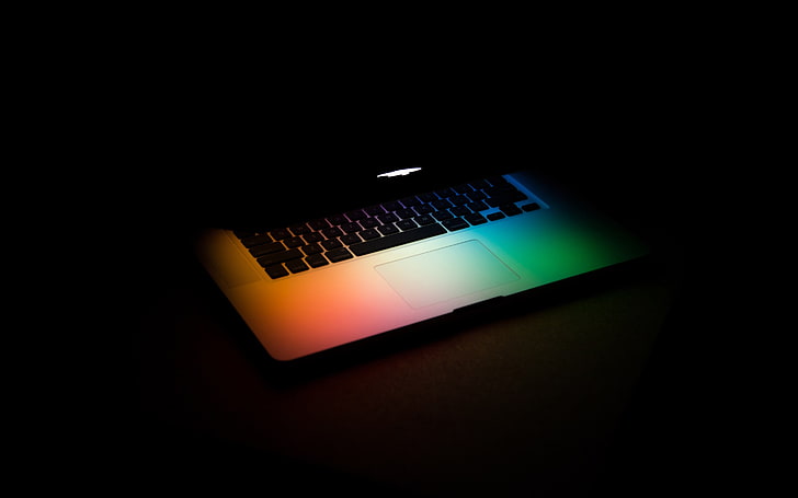 серебристый ноутбук, ноутбуки, Apple Inc., MacBook, ноутбук, ключи, разноцветные, фотография, HD обои
