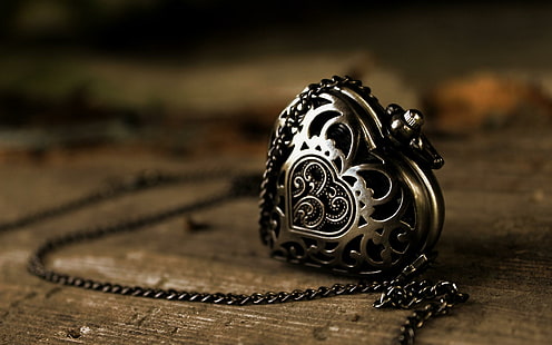 Pendentif chaîne Heart Love, collier pendentif en argent montre de poche coeur, pendentif, chaîne, coeur, amour, Fond d'écran HD HD wallpaper