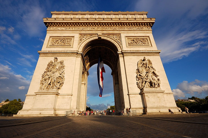 النصب التذكارية ، قوس النصر ، علم فرنسا ، فرنسا ، النصب التذكاري ، باريس، خلفية HD