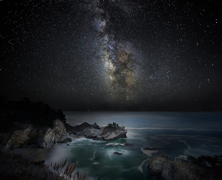 landscape photography of star, nature, landscape, waterfall, beach, sea, Milky Way, starry night, galaxy, coast, California, long exposure, sky, HD wallpaper