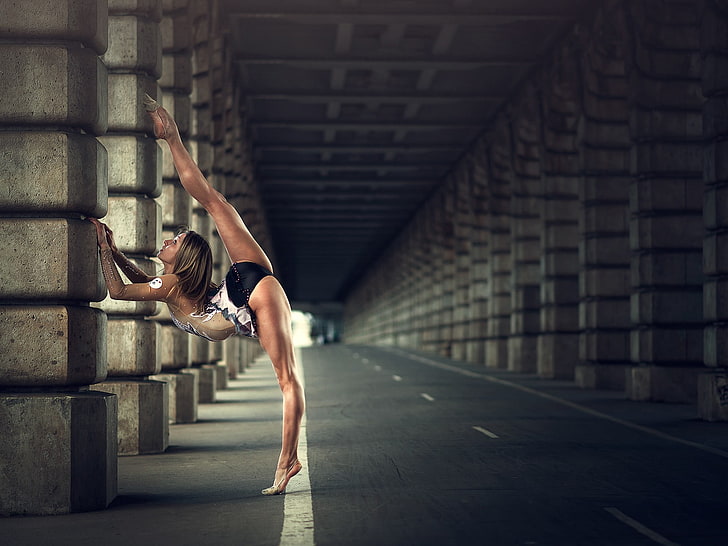 legs, gymnast, road, Oceane Charoy, flexible, ballerina, HD wallpaper