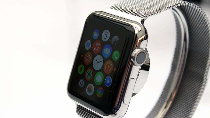 алуминиев корпус от неръждаема стомана Apple часовник със сива миланска лента, Apple Watch, часовници, преглед, интерфейс, iWatch, тапет, Apple, дисплей, сребро, истински футуристични джаджи, HD тапет
