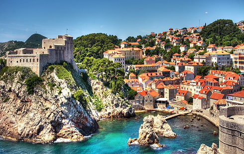 La place Lovrijenac ou la forteresse du Saint-Laurent, souvent appelée Gibraltar de Dubrovnik, est une forteresse et un théâtre situés à l'extérieur des remparts de la ville de Dubrovnik en Croatie, Fond d'écran HD HD wallpaper