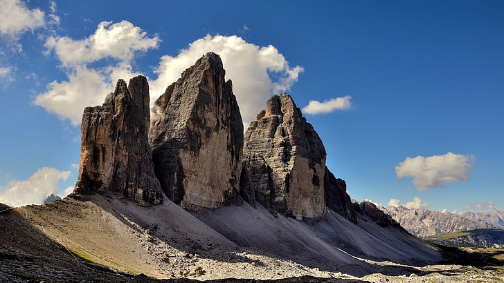 イタリア、ラヴァレードの三峰、ドロミテ、 HDデスクトップの壁紙