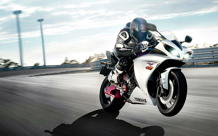 Racer Motorcyklar Yamaha R1 Wheelie Speed ​​Iphone, motorcyklar, iphone, motorcyklar, racer, speed, wheelie, yamaha, HD tapet