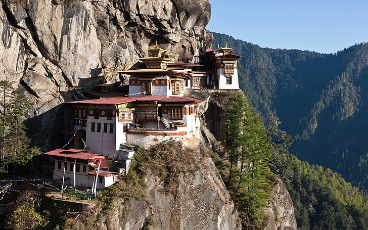 белые дома в горах, горы, Бутан, скалы, дома, Гималаи, HD обои