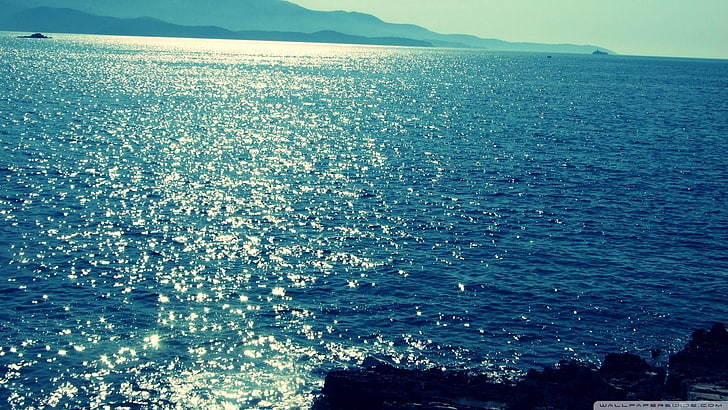 cuerpo de agua azul, costa, mar, azul, luz solar, filtro, paisaje, naturaleza, Fondo de pantalla HD