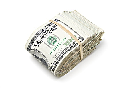 пачка банкнот 100 долларов США, доллар, стопка, белый фон, HD обои HD wallpaper