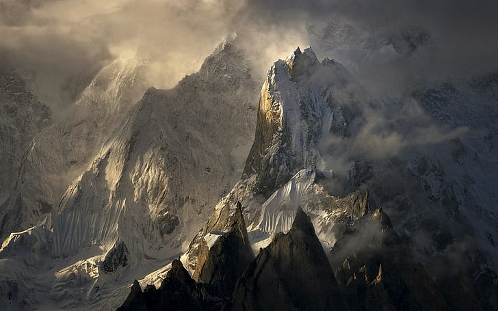 landscape, nature, Himalayas, snowy peak, clouds, summit, mountains, sunlight, Pakistan, HD wallpaper
