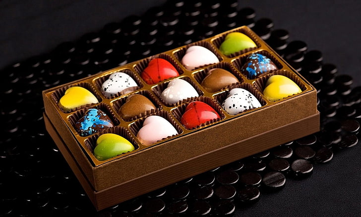 assortiment de chocolats avec boîte, chocolat, bonbons, allsorts, boîte, cadeau, Fond d'écran HD