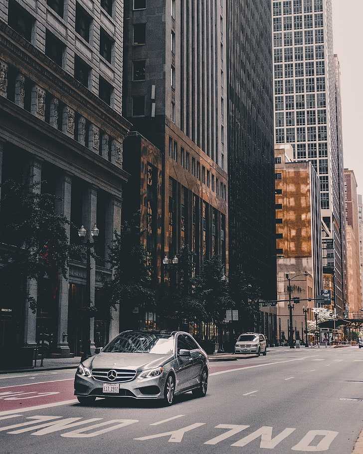 gray Mercedes-Benz sedan, mercedes, car, city, architecture, chicago, usa, HD wallpaper