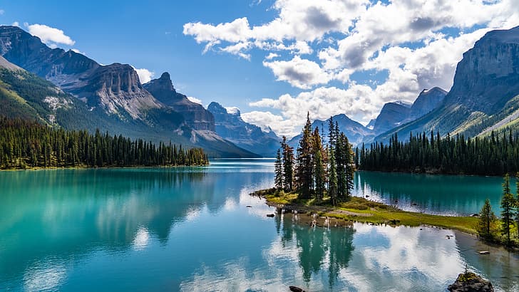 nature, paysage, rivière, eau, nuages, ciel, arbres, forêt, roches, lac Maligne, Canada, Fond d'écran HD