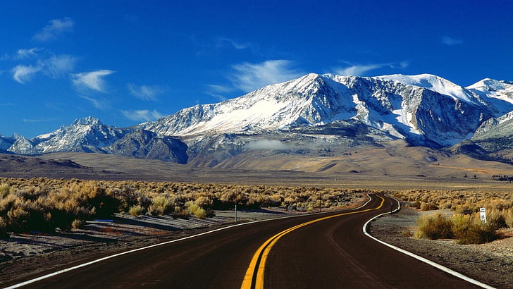 bilresa, Sierra Nevada, deser, vinter, snö, högland, bergslandskap, bergspass, nationalpark, väg, bergskedja, blå himmel, USA, motorväg, himmel, berg, kalifornien, HD tapet