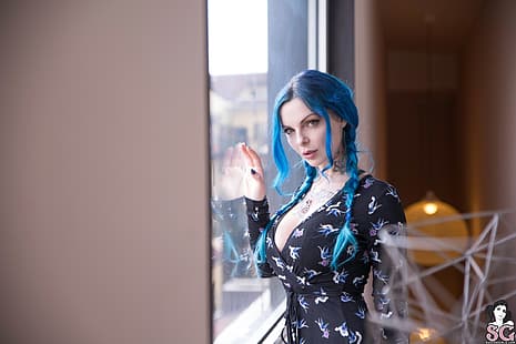  Suicide Girls, blue hair, looking at viewer, necklace, by the window, cleavage, open mouth, Super Model, depth of field, Riae SG, photography, tattoo, women indoors, women, indoors, pierced nose, Riae Suicide, model, Riae, HD wallpaper HD wallpaper