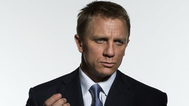 Daniel Craig, James Bond, movies, HD wallpaper | Wallpaperbetter