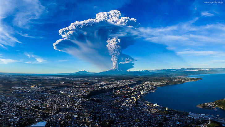 Volcanic Eruption Calbuco Volcano In Chile On April 22, 2015, HD wallpaper