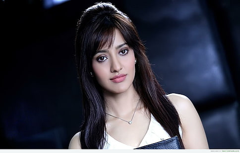 Neha Sharma ser vacker ut, neha sharma, ser vacker, flicka, HD tapet HD wallpaper