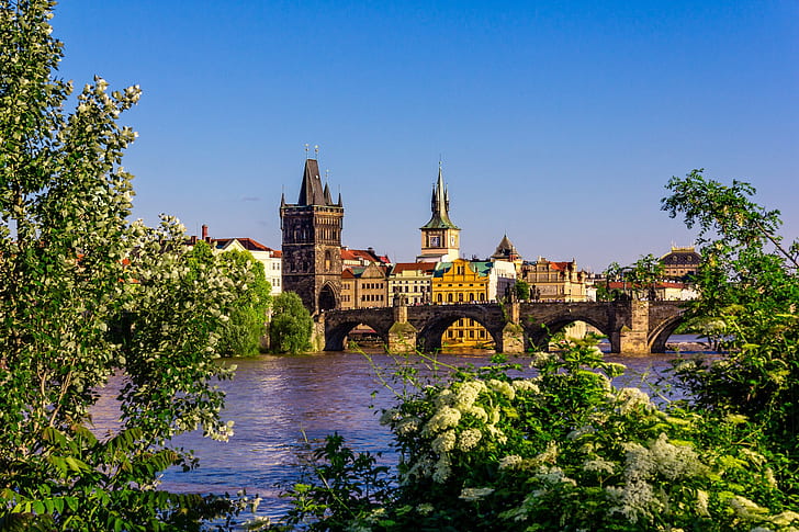 Río, primavera, Praga, República Checa, Moldava, Puente de Carlos, Fondo de pantalla HD