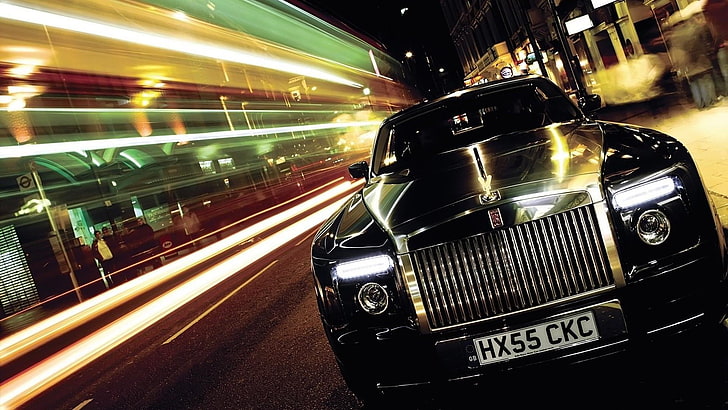 voiture, véhicule de luxe, véhicule, Conception automobile, noir, Rolls Royce, Rolls Royce Phantom, mouvement, nuit, rue, lumières de la ville, ville, Rolls Royce Phantom coupé, Fond d'écran HD