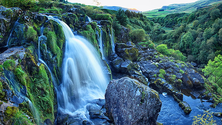 Loup Of Fintry Is A Waterfall On The River Endrick East Of Fintry In Scotland Desktop Wallpaper Hd 3840×2400, HD wallpaper