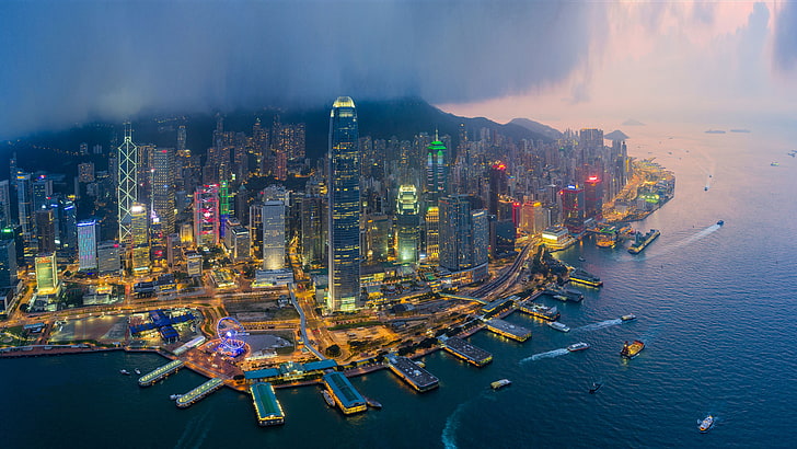 منطقة هونغ كونغ الإدارية الصينية ذات الكثافة السكانية العالية المركز الحضري المكتظ بالسكان والميناء والمركز المالي العالمي مع ناطحات السحاب 4K Ultra HD خلفيات 3840 × 2160، خلفية HD