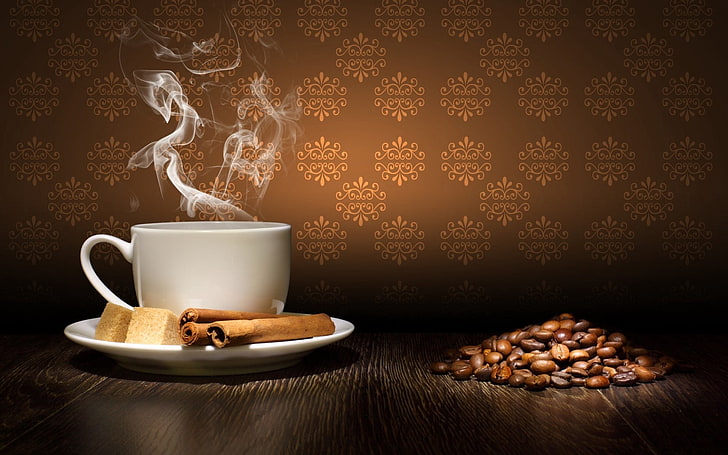 taza de té de cerámica blanca y lote de granos de café, café, vapor, canela, azúcar, taza, platillo, mesa de granos, Fondo de pantalla HD