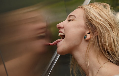 Zungen lecken, Frauen, Modell, Lily Ivy, HD-Hintergrundbild HD wallpaper