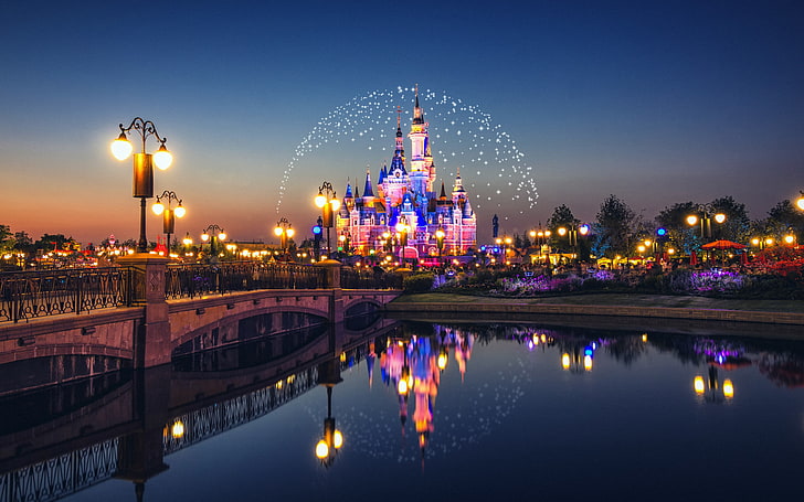 Feux d'artifice d'éclairage nocturne du château Disney de Shanghai, Fond d'écran HD