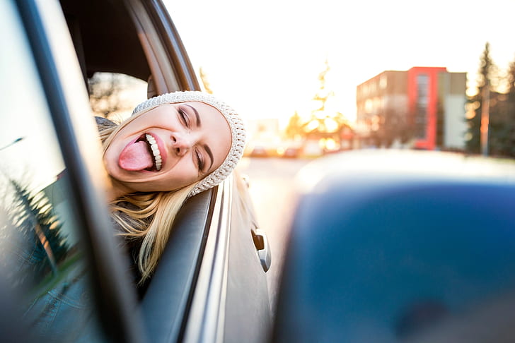 women with cars, tongues, driving, car, 500px, HD wallpaper