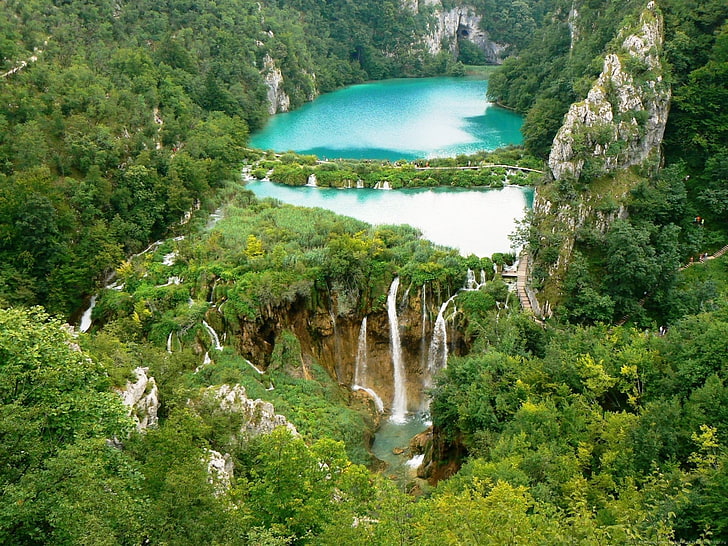 vista aérea, de, verde, árvores, cachoeiras, cachoeira, croácia, floresta, parque nacional lagos plitvice, HD papel de parede