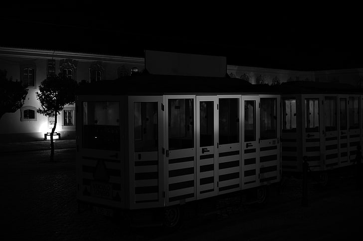 casetta da giardino rettangolare in legno bianco, monocromo, edificio, notte, Sfondo HD
