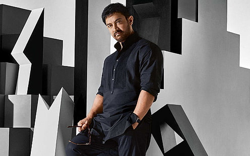 Aamir Khan 2016, camicia nera con mezzo bottone da uomo, celebrità maschili, Aamir Khan, bollywood, celebrità, Sfondo HD HD wallpaper