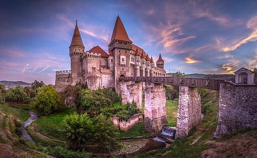 puente, río, castillo, Rumania, Transilvania, Hunedoara, castillo de Corvin, el castillo de Corvin, el río negro, río Cerna, Fondo de pantalla HD HD wallpaper